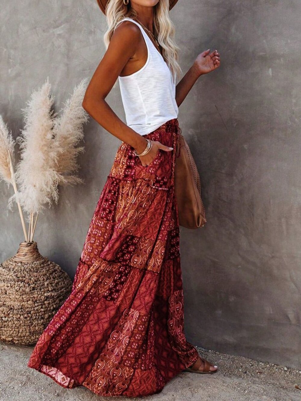 Burgundy Bohemian Women's High Waist Skirt with Floral Print Lace Hem - Picture 3 of 8